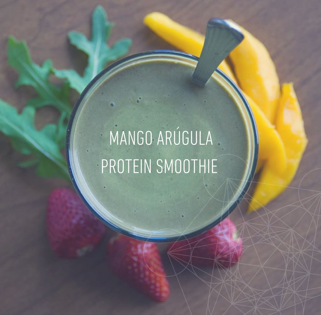 Smoothie con Mango y Arúgula Rico en Proteínas